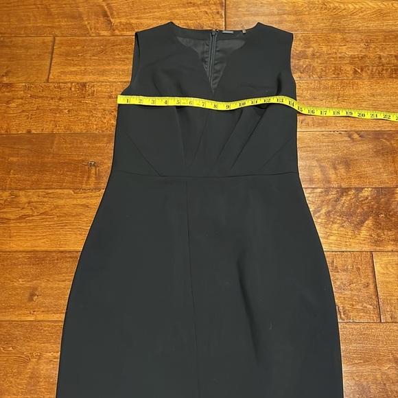 Tahari Sleeveless V Neck Sheath Wool Dress - Picture 9 of 11